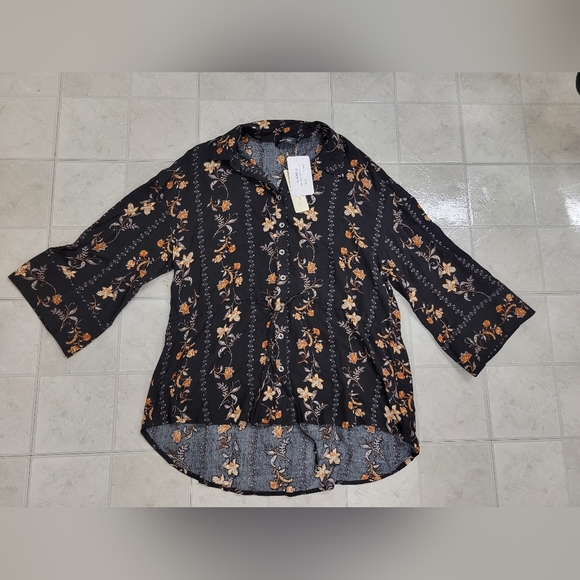 SALE 3 For $9 NWT Doe & Rae Button Down Cinch Waist Top with Collar Size Small - Picture 2 of 5